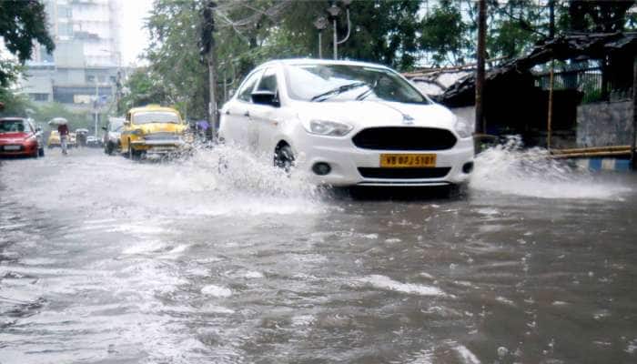 Heavy showers lash Kolkata, wet spell to continue
