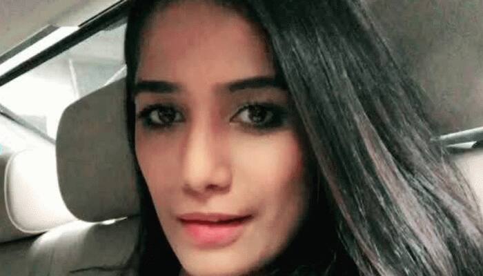 Poonam Pandey asks if condom is included in banned plastic items; Twitterati respond to her question
