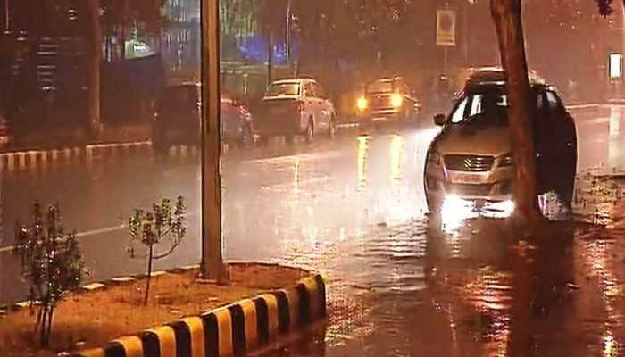 Rains bring relief for Delhiites