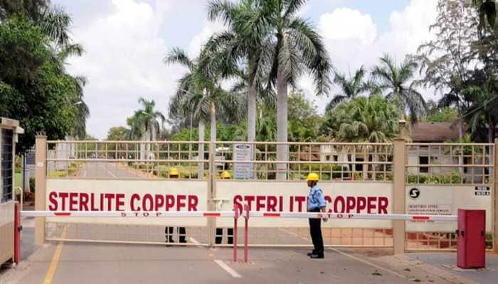 Ramdev, Sadhguru bat for Vedanta&#039;s Sterlite plant; Tamil Nadu government says don&#039;t care about their views