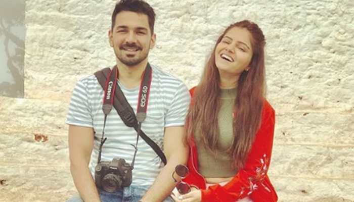 Newlyweds Rubina Dilaik and Abhinav Shukla share cutesy lip kiss at Mumbai reception—Watch 