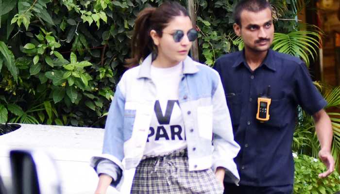 Anushka Sharma spotted visiting skin clinic in Bandra – See photos