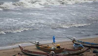 Sri Lankan Navy arrested 12 Tamil Nadu fishermen