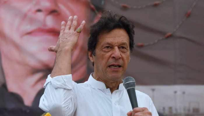 Imran Khan&#039;s party PTI gains ground in Pakistan pre-election polls