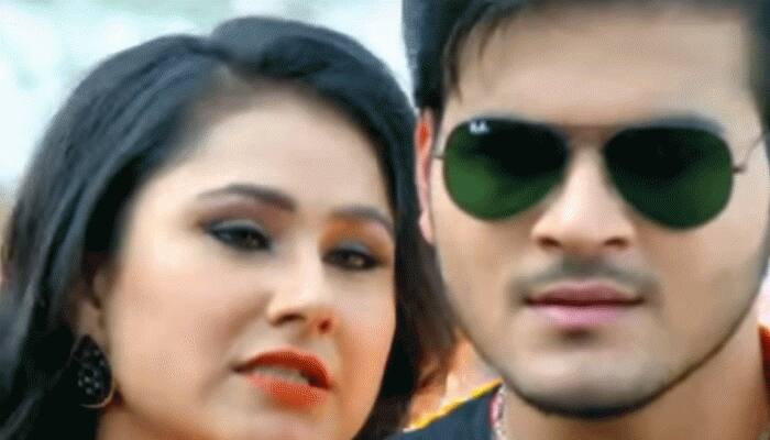 Awara Balam makers react to Priyanka aka Gargi Pandit's allegations about kissing scene-Watch