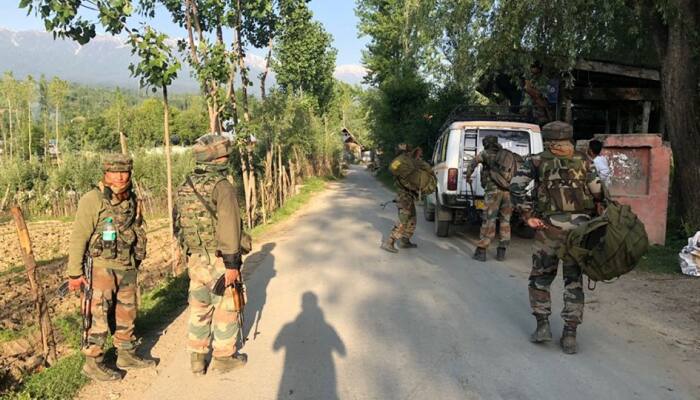 Jammu &amp; Kashmir: Terrorists hurl grenade at CRPF-Rashtriya Rifles joint camp in Pulwama's Tahab
