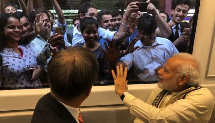 PM Narendra Modi boards Delhi Metro with South Korean President Moon Jae-in, heads to Noida - Watch