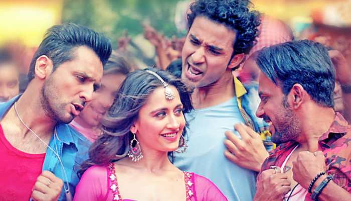 Nawabzaade: Sanjeeda Shaikh looks stunning in 'Mummy Kasam' song—Watch