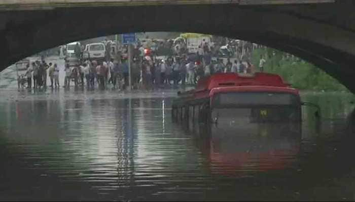 Heavy rains lead to waterlogging, traffic congestion in Delhi