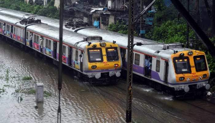 Mumbai Rains Local Train Services Likely To Get Affected Get Details Mumbai News Zee News