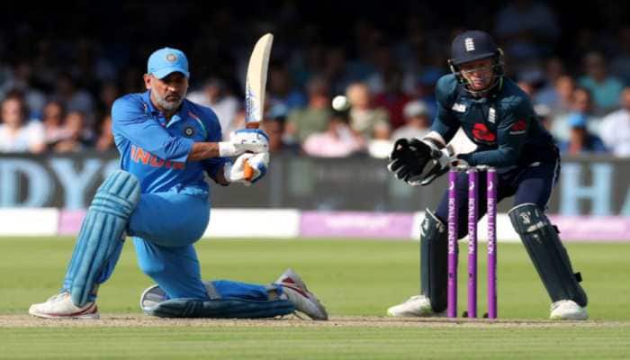 Mahendra Singh Dhoni&#039;s Lord&#039;s struggle reminds Sunil Gavaskar of his &#039;most infamous innings&#039;