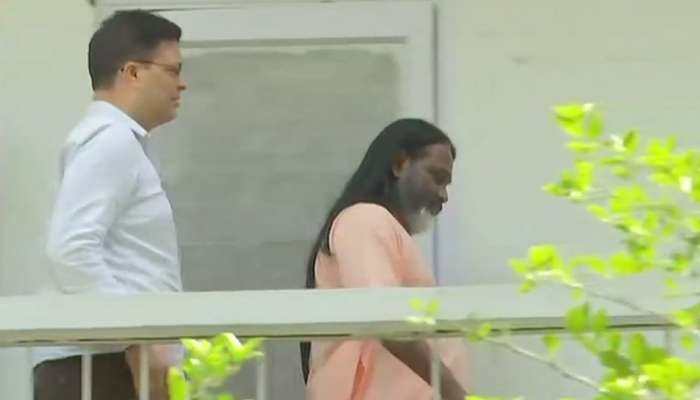 Woman who accused Daati Maharaj of rape seeks CBI probe