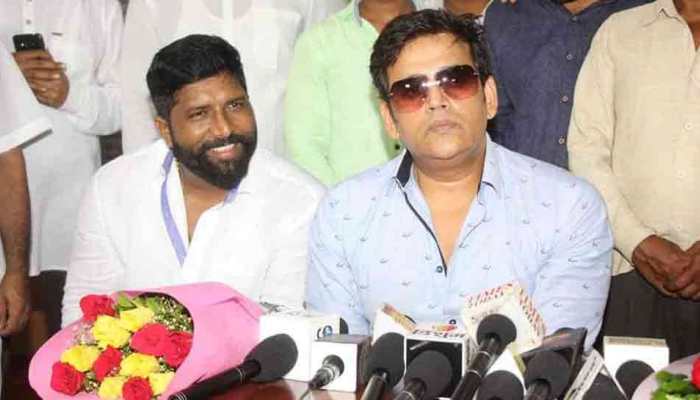 Bhojouri star Ravi Kishan turns 49, gets honoured by Pappu Yadav