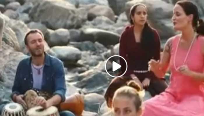 This group of foreigners recite Hanuman Chalisa melodiously and it will soothe your mind—Watch