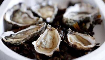 Septuagenarian dies after eating bad raw oyster