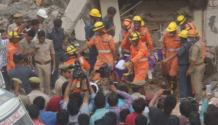 Now, roof of a house collapses in Delhi&#039;s Dwarka; at least 2 dead, 3 injured