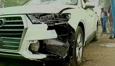 2 killed, 5 injured as two cars collide head-on in Sikar, Rajasthan 