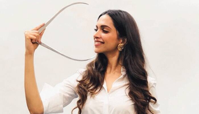 Ranveer Singh's reaction to Deepika Padukone's Madame Tussauds post is funny