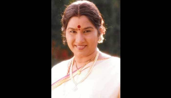 Telugu actress Annapoorna&#039;s daughter commits suicide