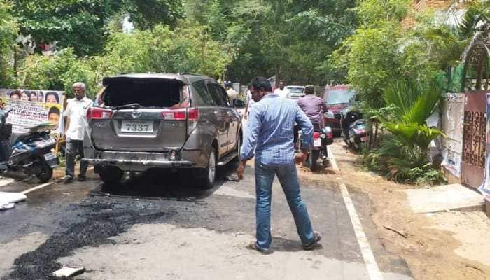 Tamil Nadu: Petrol bomb hurled at TTV Dhinakaran&#039;s car, driver injured