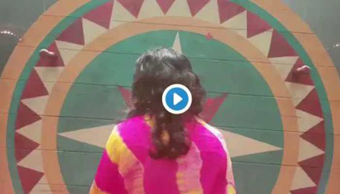 Sunil Grover wishes to replace Priyanka Chopra in Bharat, applies for the &#039;vacancy&#039;-Watch