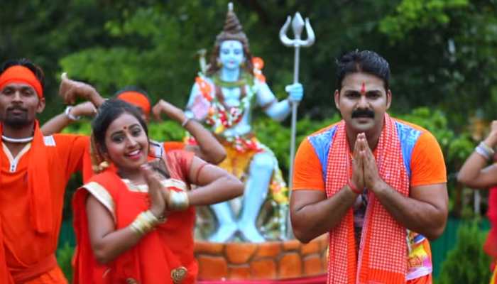 Bhojpuri power star Pawan Singh&#039;s Kanwar song &#039;Bin Bhole Ke Sawan&#039; a big hit on YouTube—Watch