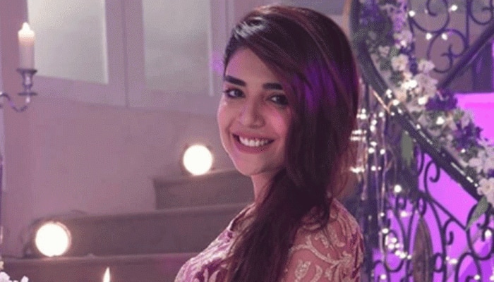 Kundali Bhagya girl Anjum Fakih's beach pics prove she is a water baby
