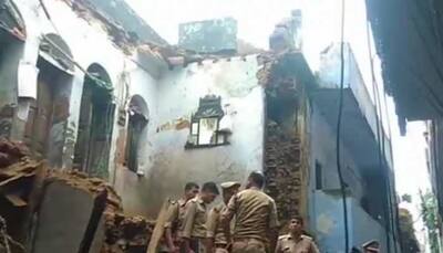 Lucknow: Building collapses in Aminabad following heavy rainfall