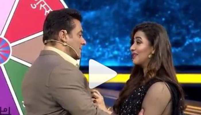 Shilpa Shinde and Salman Khan&#039;s romantic video from Dus Ka Dum goes viral-Watch