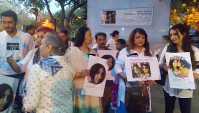 Family members of air hostess, who committed suicide, protest at Jantar Mantar