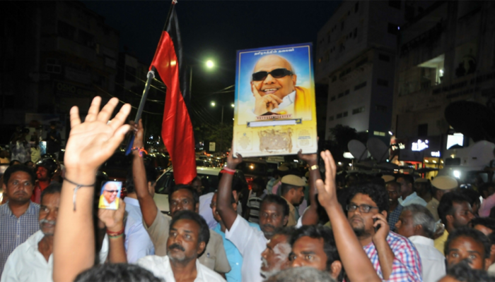 Karunanidhi critical; Tamil Nadu DGP asks police to remain on high alert