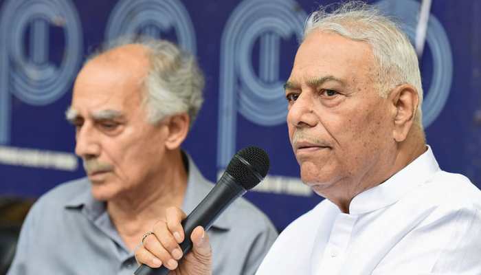 Bofors pales into insignificance before Rafale 'scam', allege Yaswant Sinha, Shourie