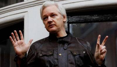 Julian Assange considering offer to appear before US Senate committee