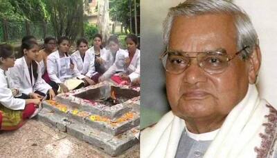 Atal Bihari Vajpayee remains critical; special prayers, yagnas being performed for former PM