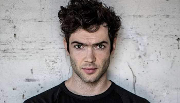 Ethan Peck to star as Spock in &#039;&#039;Star Trek: Discovery&#039;&#039;