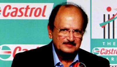 Former Indian Cricket team skipper Ajit Wadekar cremated with full state honours