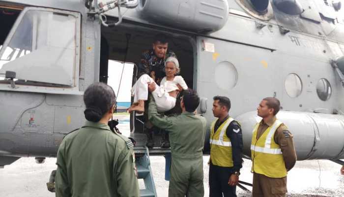 Just a matter of seconds: Pilot recalls thrilling operation where 26 were rescued from rooftop in Kerala