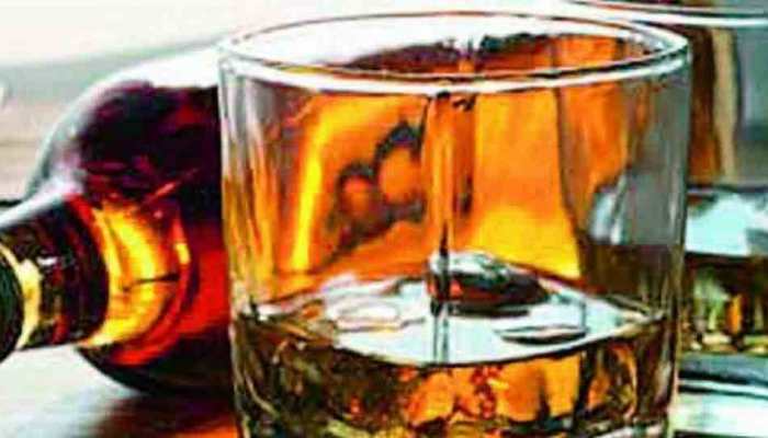 5 dead after consuming spurious liquor in UP's Shamli; SI, 4 constables suspended