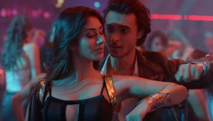 Loveratri new song: Aayush Sharma and Warina Hussain burn the dance floor in Akh Lad Jaave—Watch