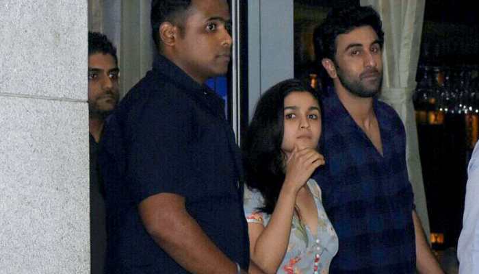 Ranbir Kapoor and Alia Bhatt&#039;s latest selfie from &#039;Brahmastra&#039; sets goes viral! See pic