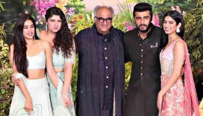 Arjun Kapoor shares pictures of his &#039;showstoppers&#039; Janhvi, Sonam and Anshula ahead of Raksha Bandhan