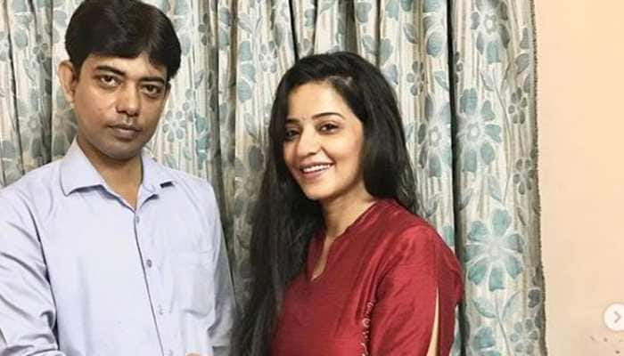 Monalisa celebrates Raksha Bandhan with her &#039;dada&#039;-See pic