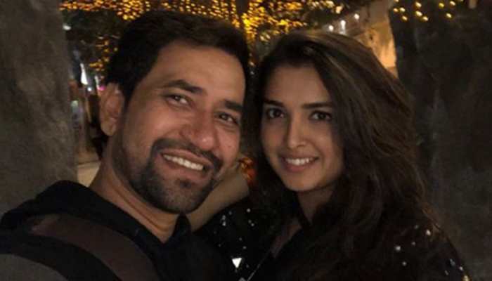 Dinesh Lal Yadav aka Nirahua shares a cute Instagram video of Amrapali Dubey - Watch