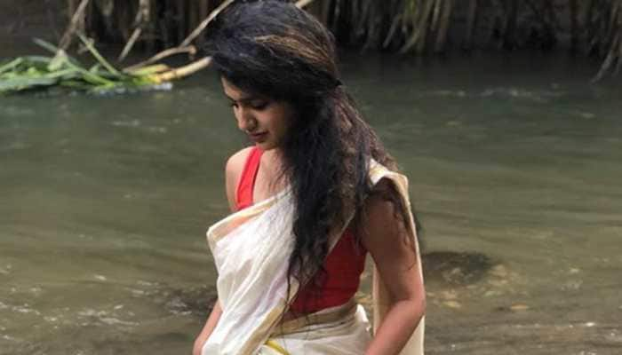 Priya Prakash Varrier looks breathtaking in a traditional saree—See pics