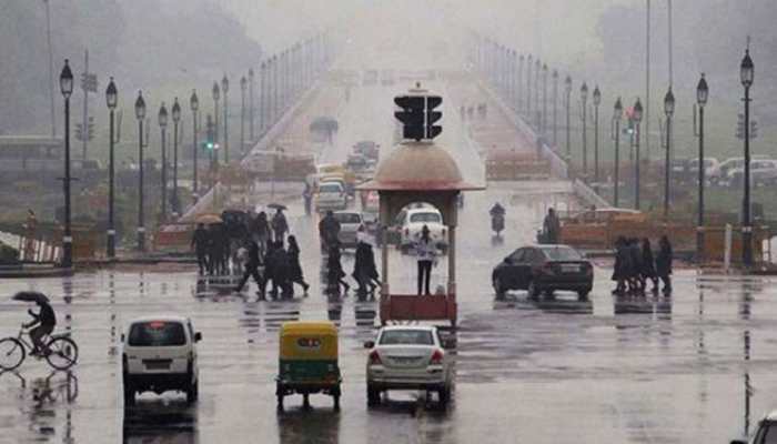 Rains lash Delhi-NCR, waterlogging stalls traffic in Gurgaon