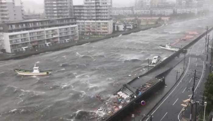 Typhoon Jebi makes landfall in Japan, over 600 flights cancelled