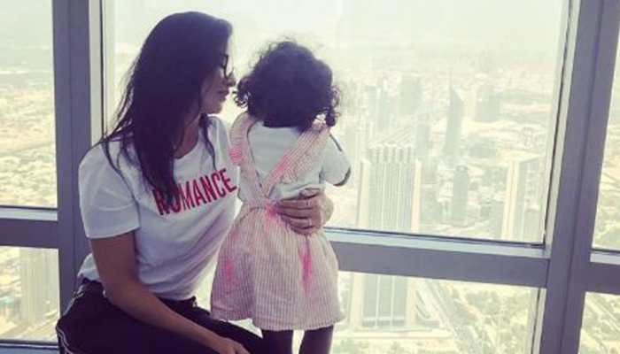 Sunny Leone&#039;s latest pic with her &#039;Little angel&#039; is too cute to miss-See pic