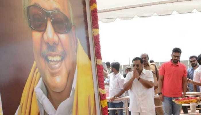 Fight for Karunanidhi&#039;s legacy continues, MK Alagiri plans to erect bronze statue of ex-DMK chief