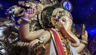 Ganesh Chaturthi Special: Wish your loved ones with these WhatsApp messages, SMS