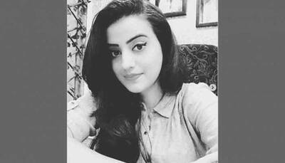 Bhojpuri beauty Akshara Singh's latest monochrome photos are viral on Internet